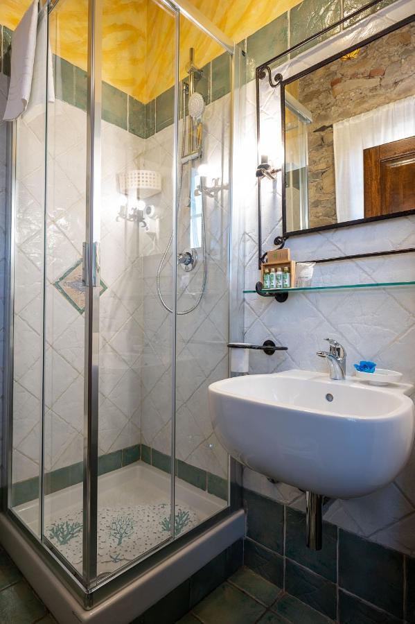 Luxury Corte Di Re Artu Lucca Bagian luar foto